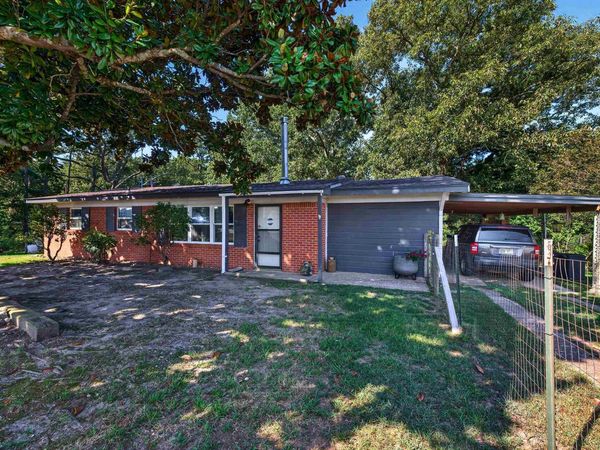 9375 Ridge Road , Malvern, AR 72104