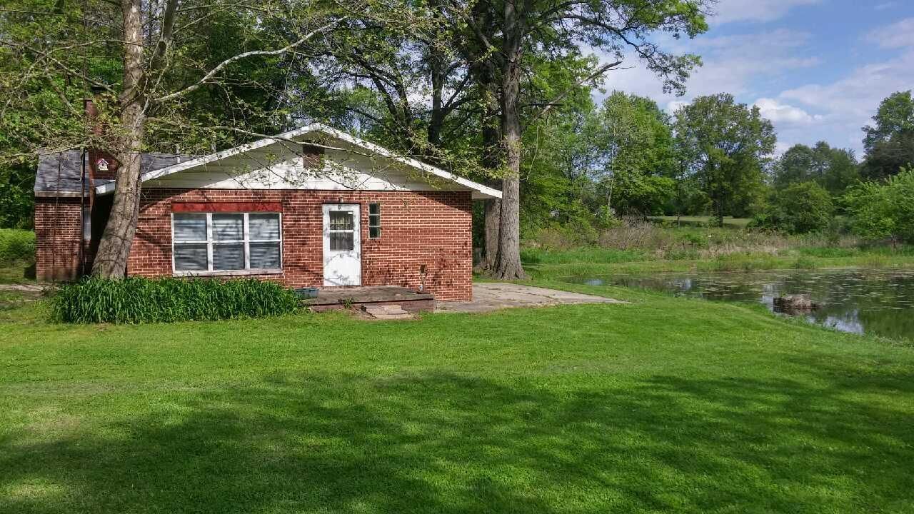 8866 S Adams Street, Monterey, IN 46960 Main Photo