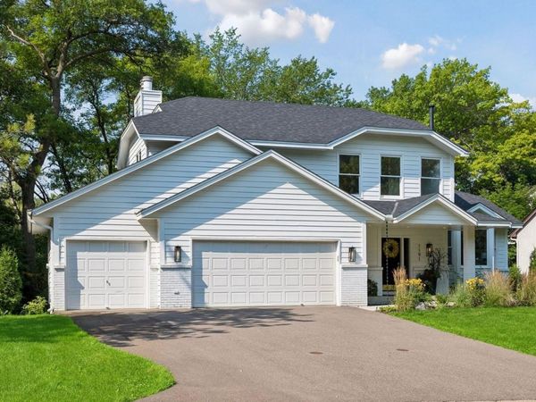 1191 Duckwood Trail, Eagan, MN 55123