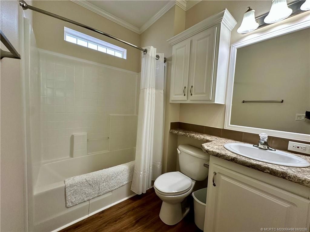 437 NE Intercoastal Drive, Jensen Beach, FL 34957 Photo