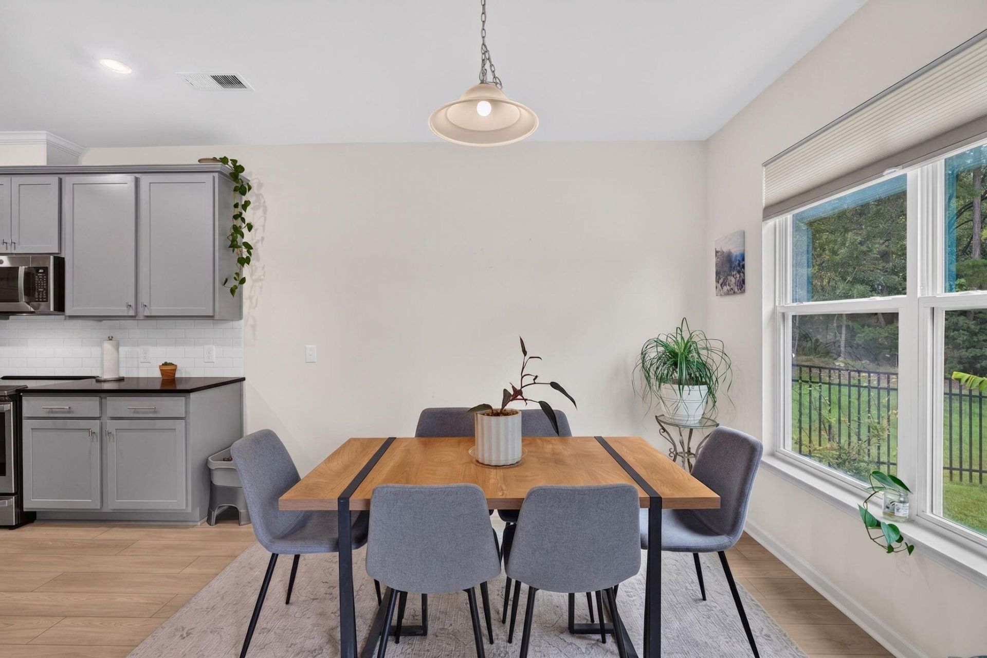201 Palfrey Drive Photo 16