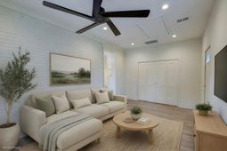 1846 Hazelwood Drive photo 4