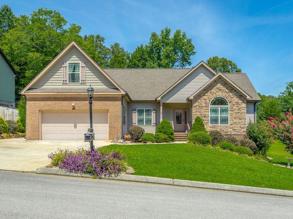 10807 Thatcher Crest Drive, Soddy Daisy, TN 37379