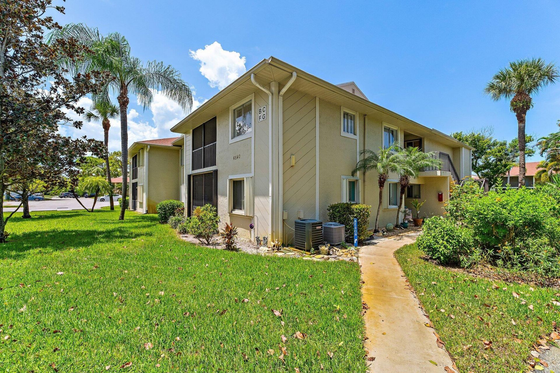 6540 Chasewood Drive, Unit F, Jupiter, FL 33458 Photo
