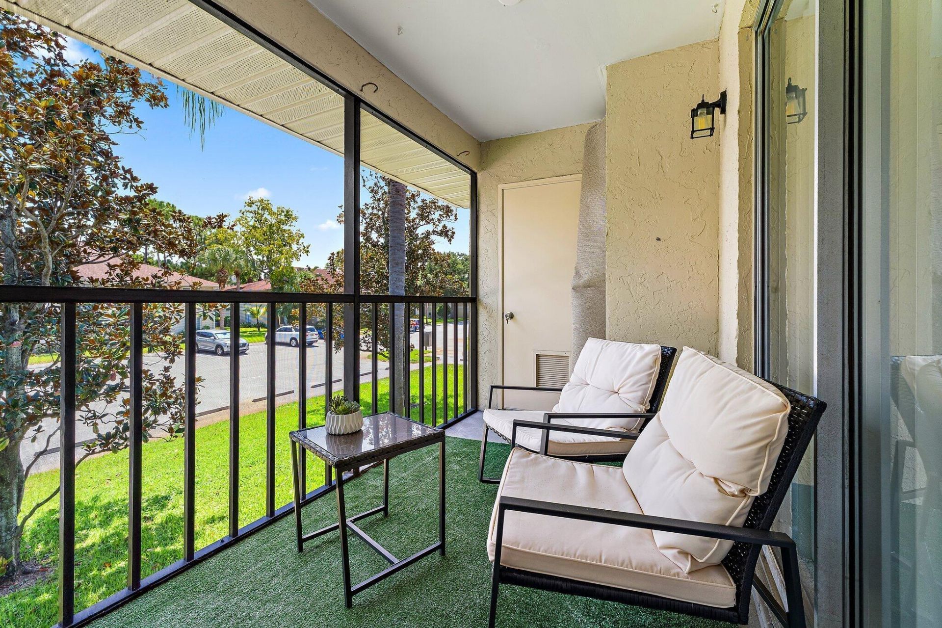 6540 Chasewood Drive, Unit F, Jupiter, FL 33458 Photo
