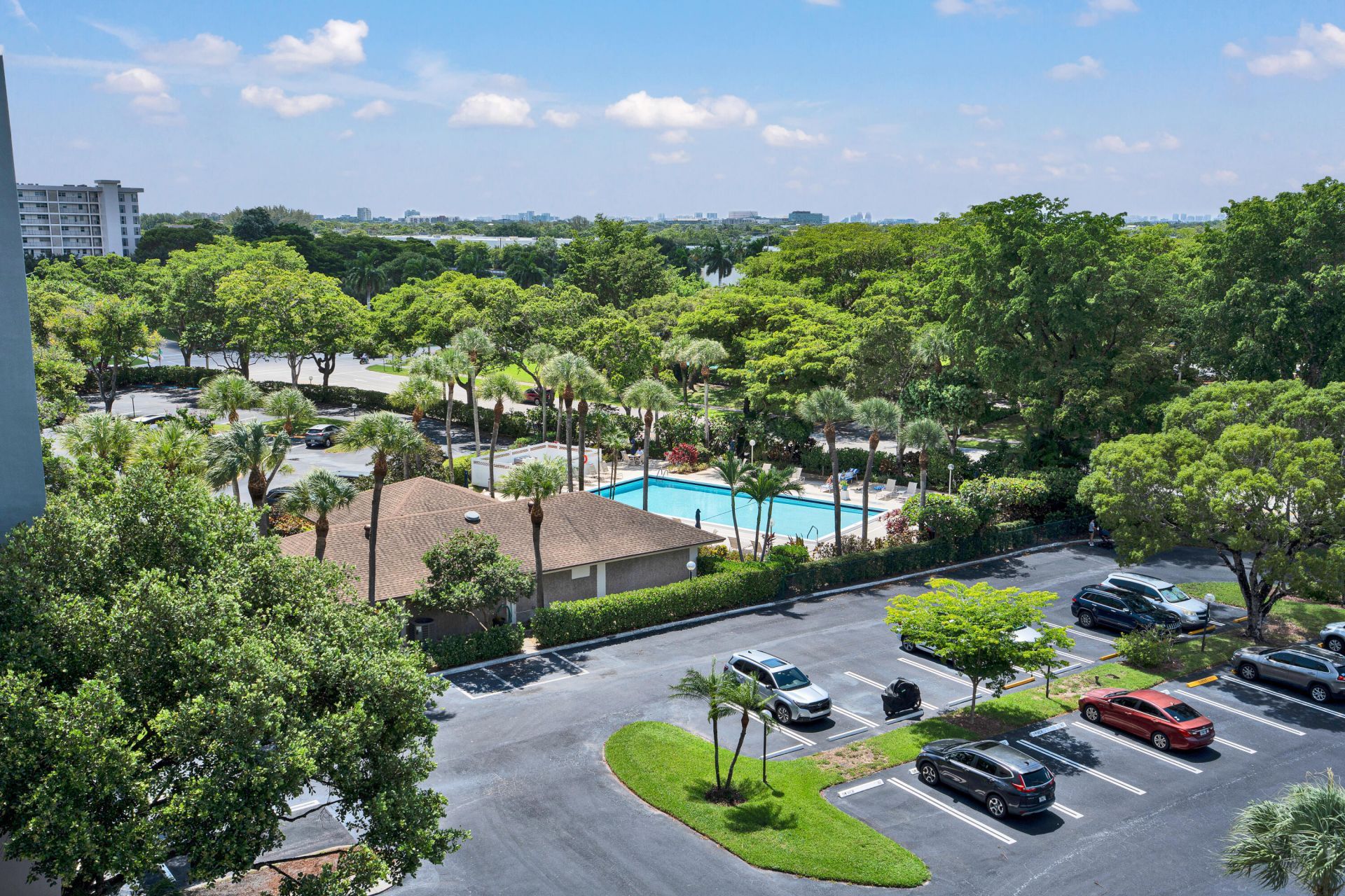 4015 W Palm Aire Drive, Unit 704, Pompano Beach, FL 33069 Photo