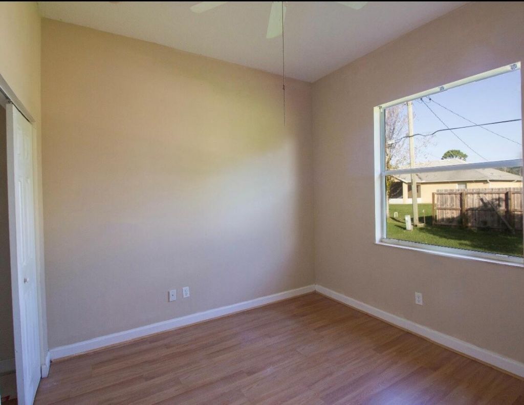 787 SE Evergreen Terrace, Port Saint Lucie, FL 34983 Photo
