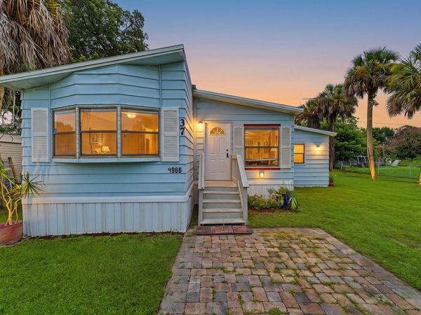 4966 Deanna Lane, Fort Pierce, FL 34946