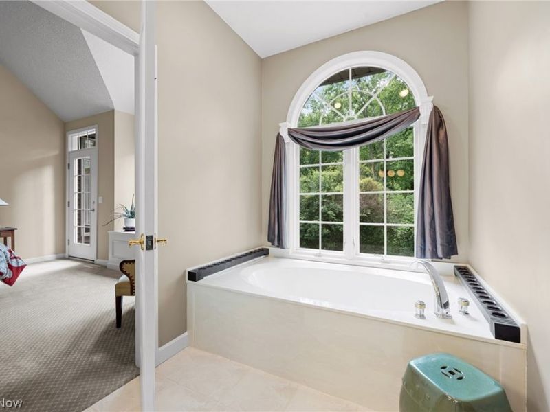 11911 Nottingham Pkwy, North Royalton, OH 44133 Photo 22