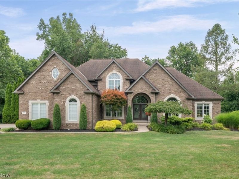 11911 Nottingham Pkwy, North Royalton, OH 44133 Photo 3