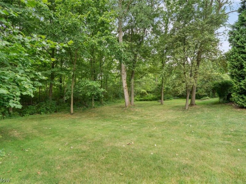 11911 Nottingham Pkwy, North Royalton, OH 44133 Photo 36