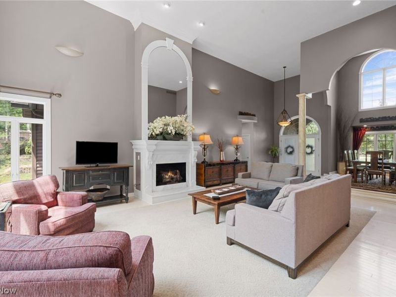 11911 Nottingham Pkwy, North Royalton, OH 44133 Photo 8