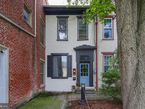 204 E MAIN STREET, MOUNT JOY, PA 17552