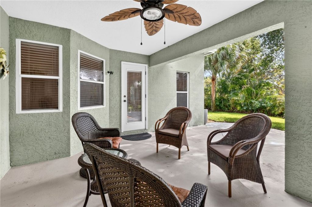 3913 58th Circle, Vero Beach, FL 32966 Photo