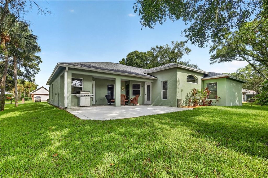 3913 58th Circle, Vero Beach, FL 32966 Photo