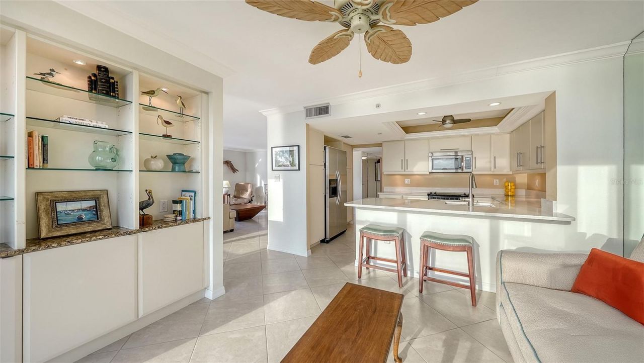 770 S Palm Avenue, Unit 904, Sarasota, FL 34236 Photo