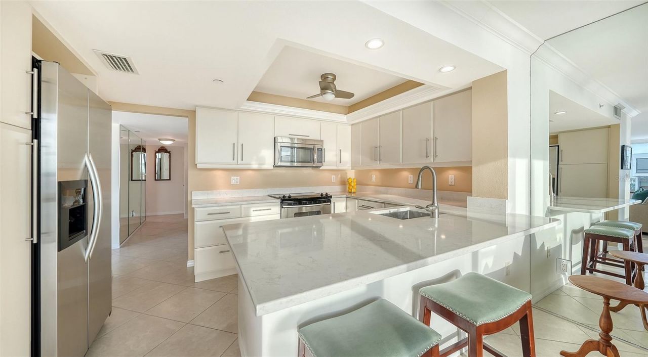 770 S Palm Avenue, Unit 904, Sarasota, FL 34236 Photo
