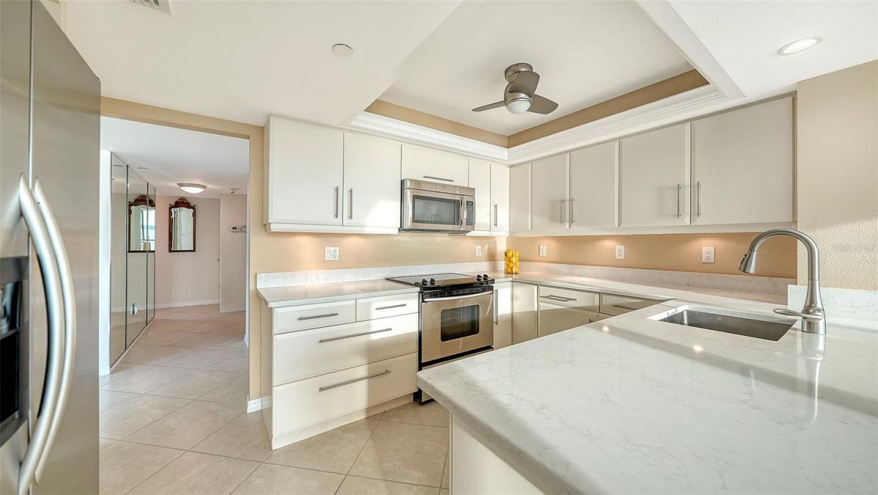 770 S Palm Avenue, Unit 904, Sarasota, FL 34236 Photo