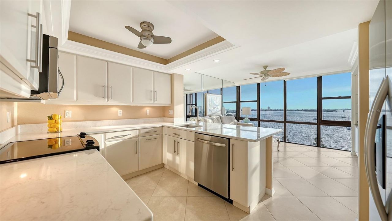 770 S Palm Avenue, Unit 904, Sarasota, FL 34236 Photo