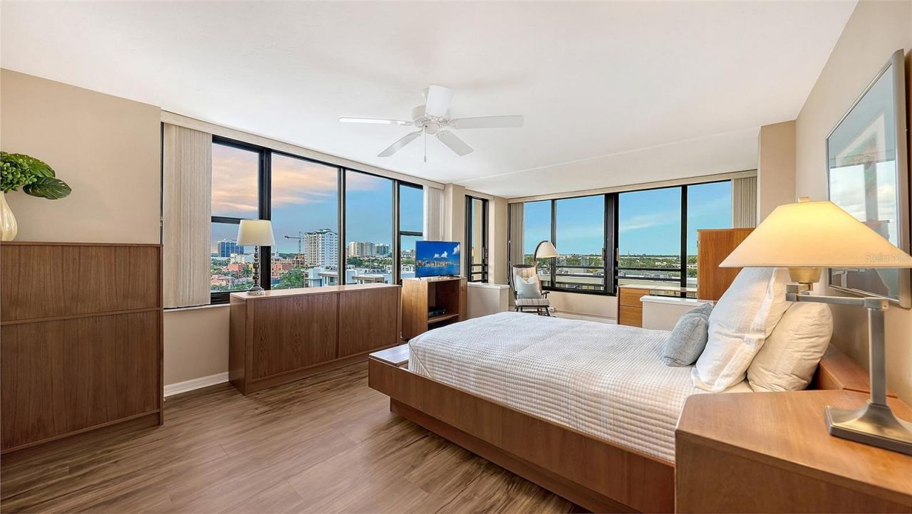 770 S Palm Avenue, Unit 904, Sarasota, FL 34236 Photo