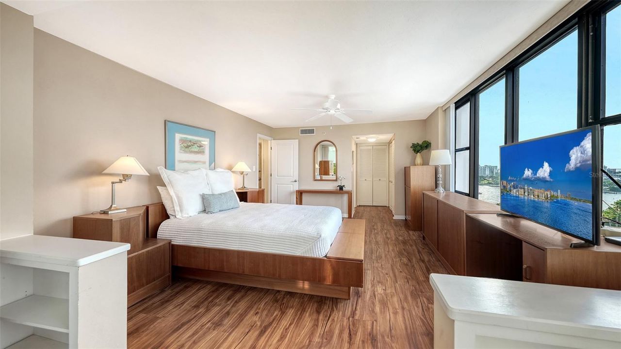 770 S Palm Avenue, Unit 904, Sarasota, FL 34236 Photo