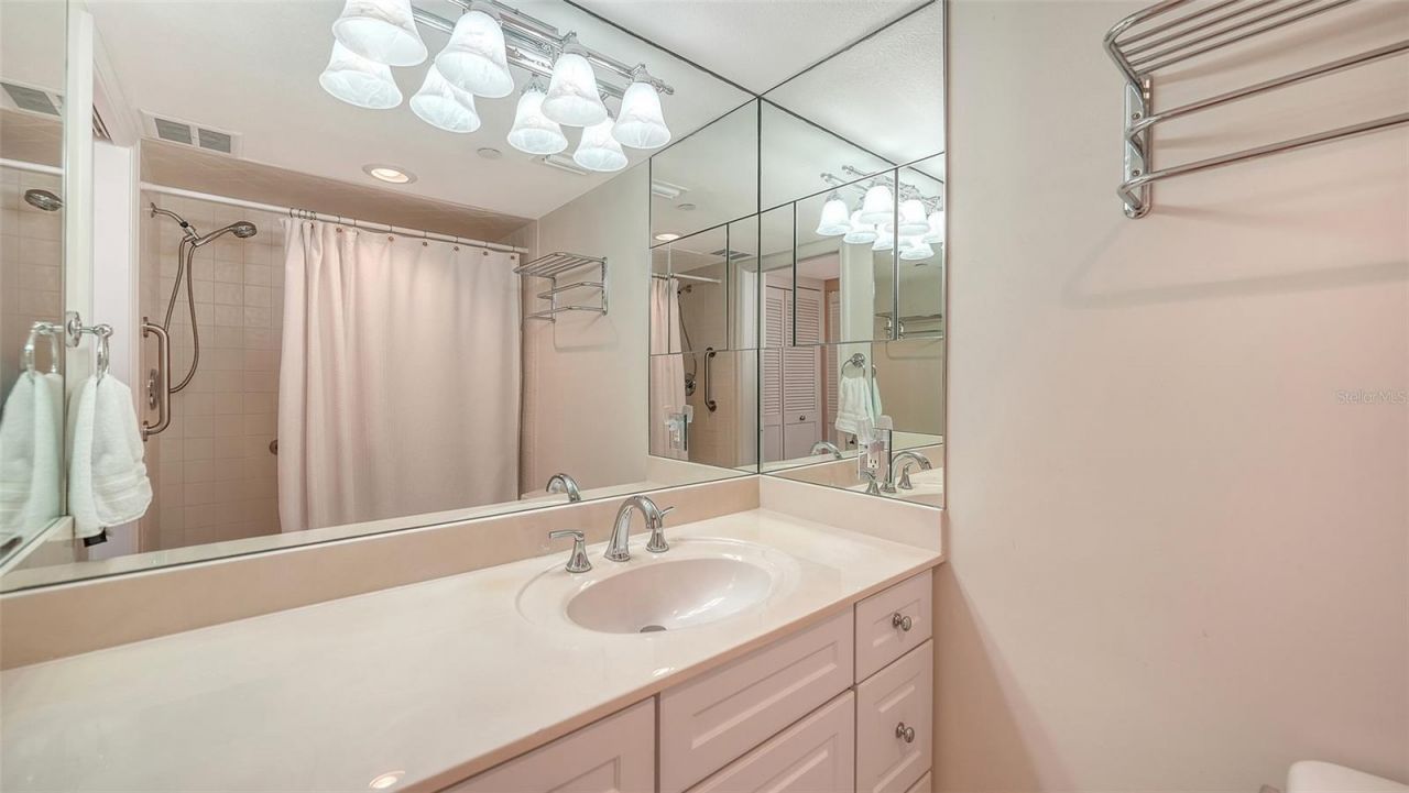 770 S Palm Avenue, Unit 904, Sarasota, FL 34236 Photo