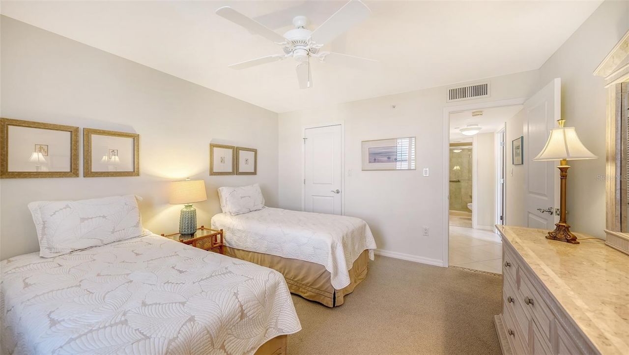 770 S Palm Avenue, Unit 904, Sarasota, FL 34236 Photo