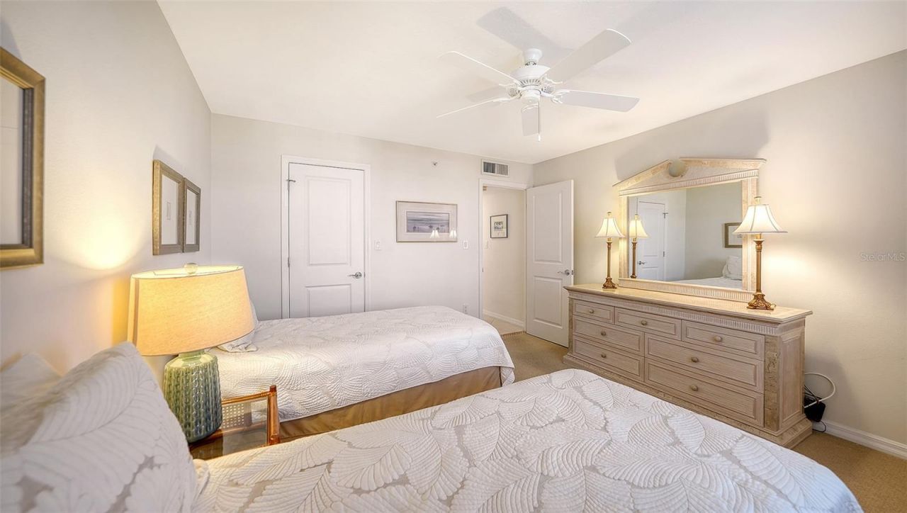 770 S Palm Avenue, Unit 904, Sarasota, FL 34236 Photo