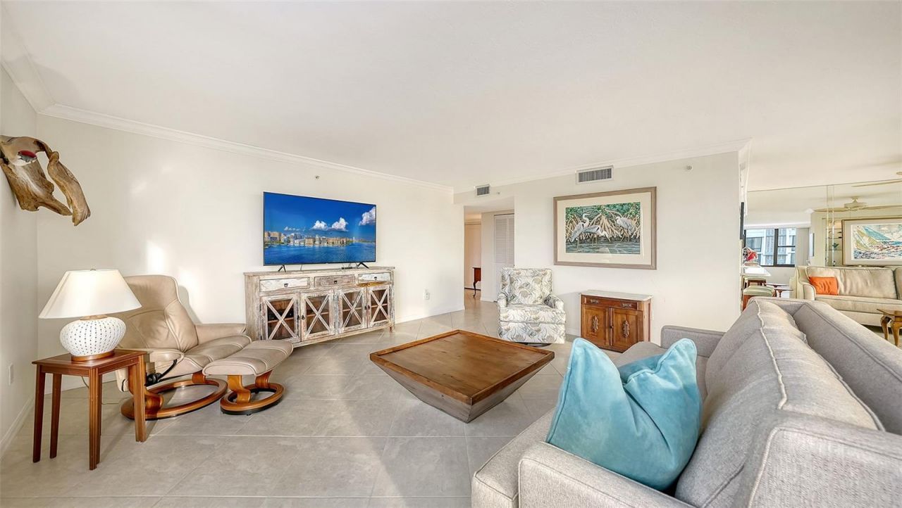 770 S Palm Avenue, Unit 904, Sarasota, FL 34236 Photo
