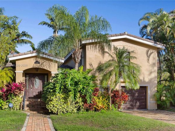 6315 Maynada St , Coral Gables, FL 33146