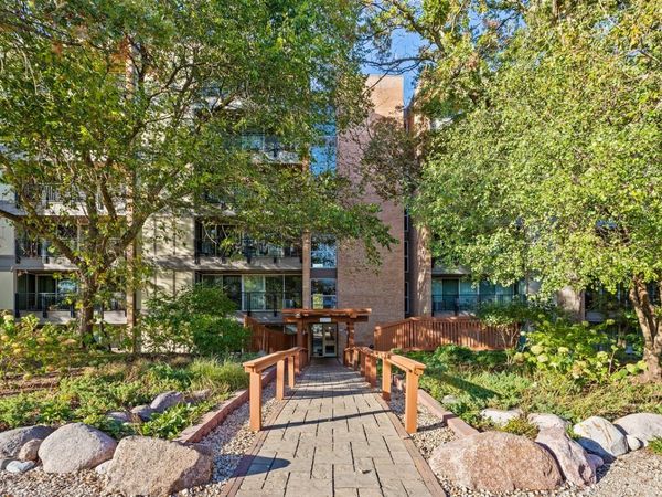 6000 Oakwood Drive , Unit 4H, Lisle, IL 60532