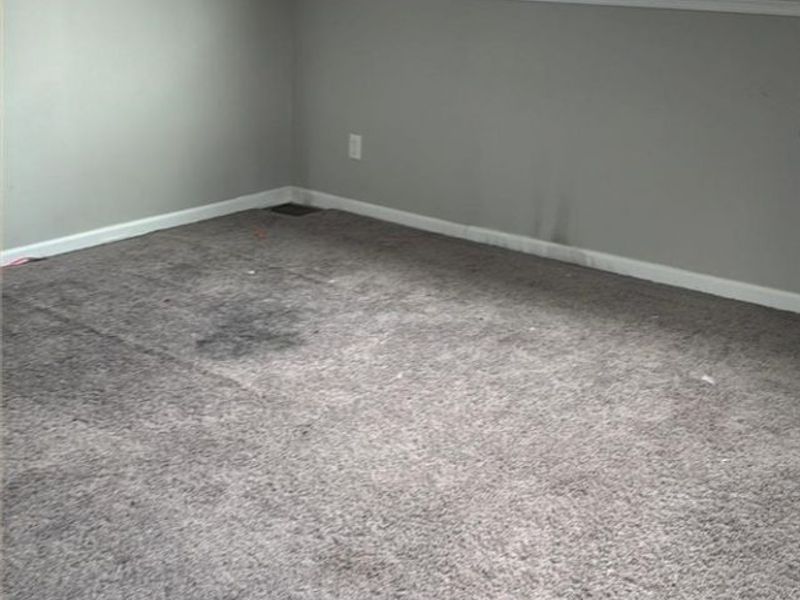 14309 Glendale Avenue, Cleveland, OH 44128 Photo 11