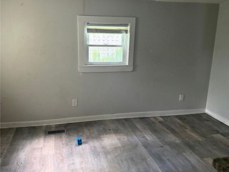 14309 Glendale Avenue, Cleveland, OH 44128 Photo 5