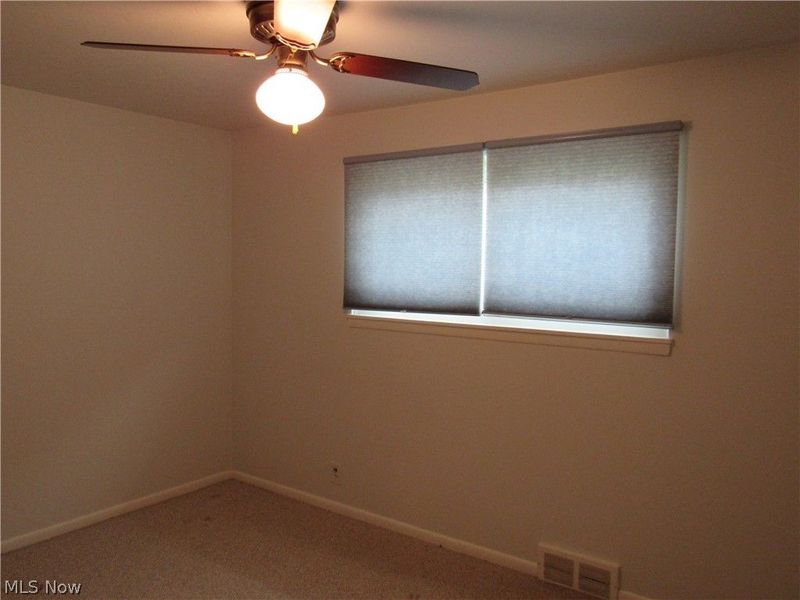 6176 Sylvia Drive, Brook Park, OH 44142 Photo 5