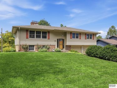 638 S 126th Street, Omaha, NE 68154