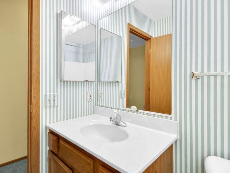 851 Circle Drive , Unit 32, London, OH 43140 Photo 20