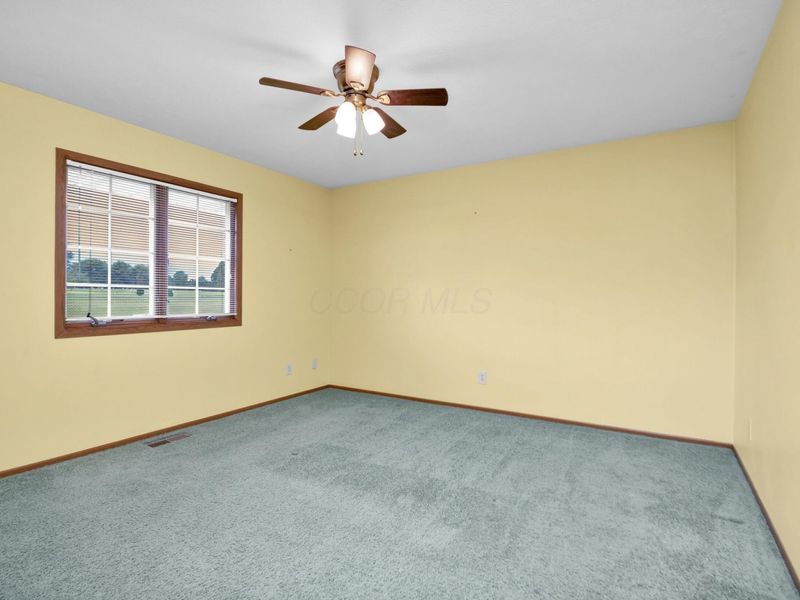 851 Circle Drive , Unit 32, London, OH 43140 Photo 21