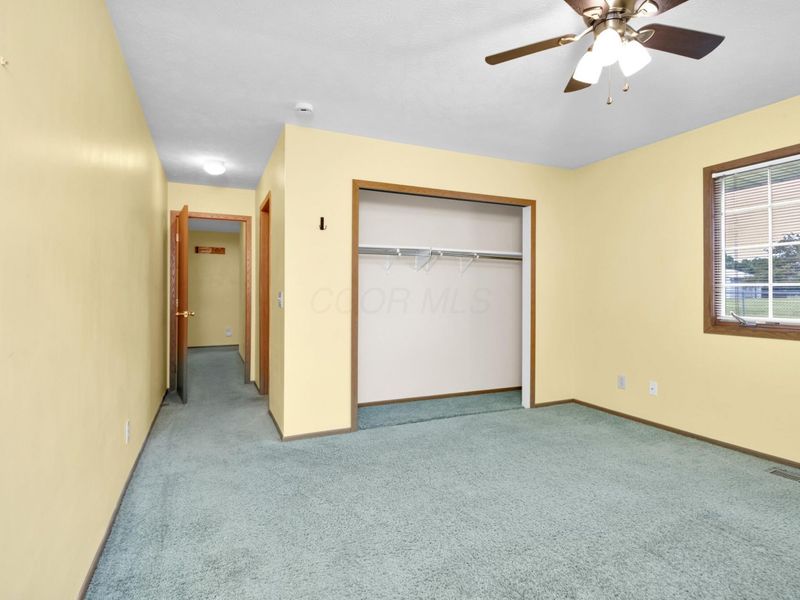 851 Circle Drive , Unit 32, London, OH 43140 Photo 22