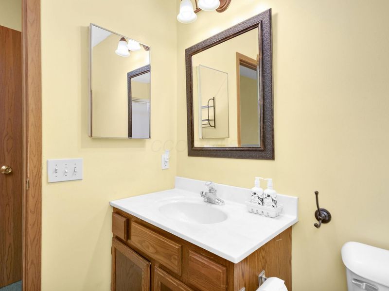 851 Circle Drive , Unit 32, London, OH 43140 Photo 24