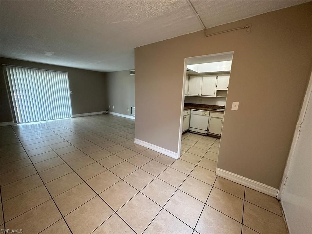 1830 Maravilla Ave, Unit 303, Fort Myers, FL 33901 Photo