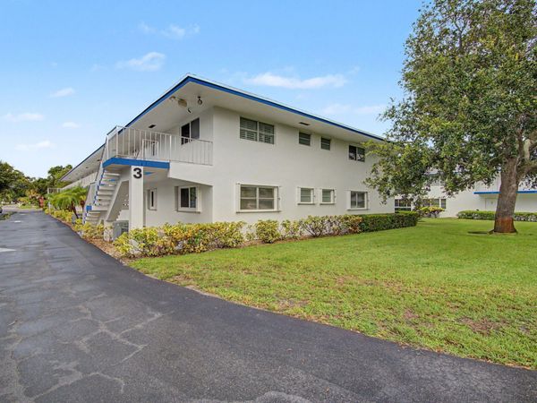 3 Westwood Avenue, Unit 101E, Tequesta, FL 33469