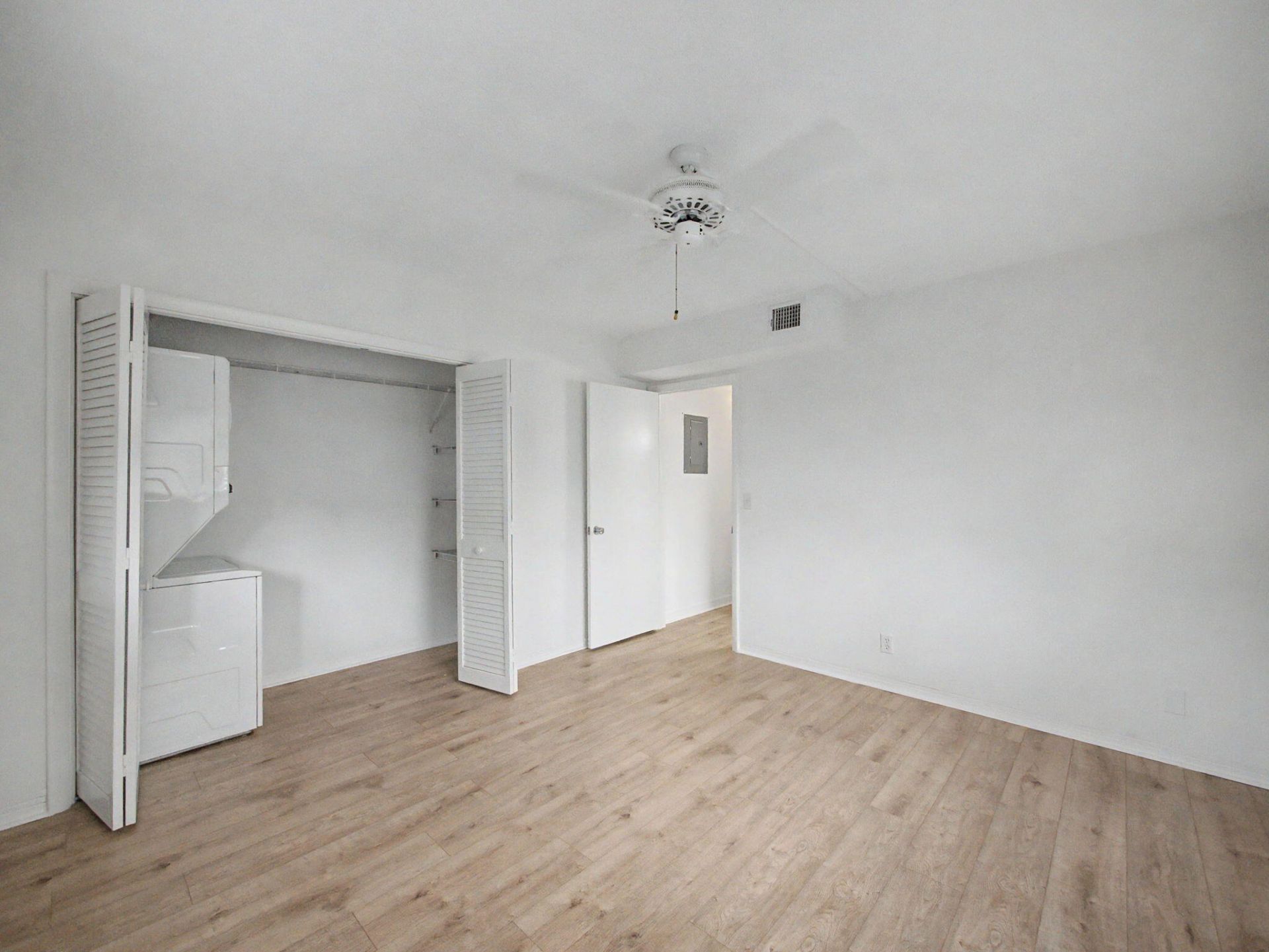 3 Westwood Avenue, Unit 101E, Tequesta, FL 33469 Photo