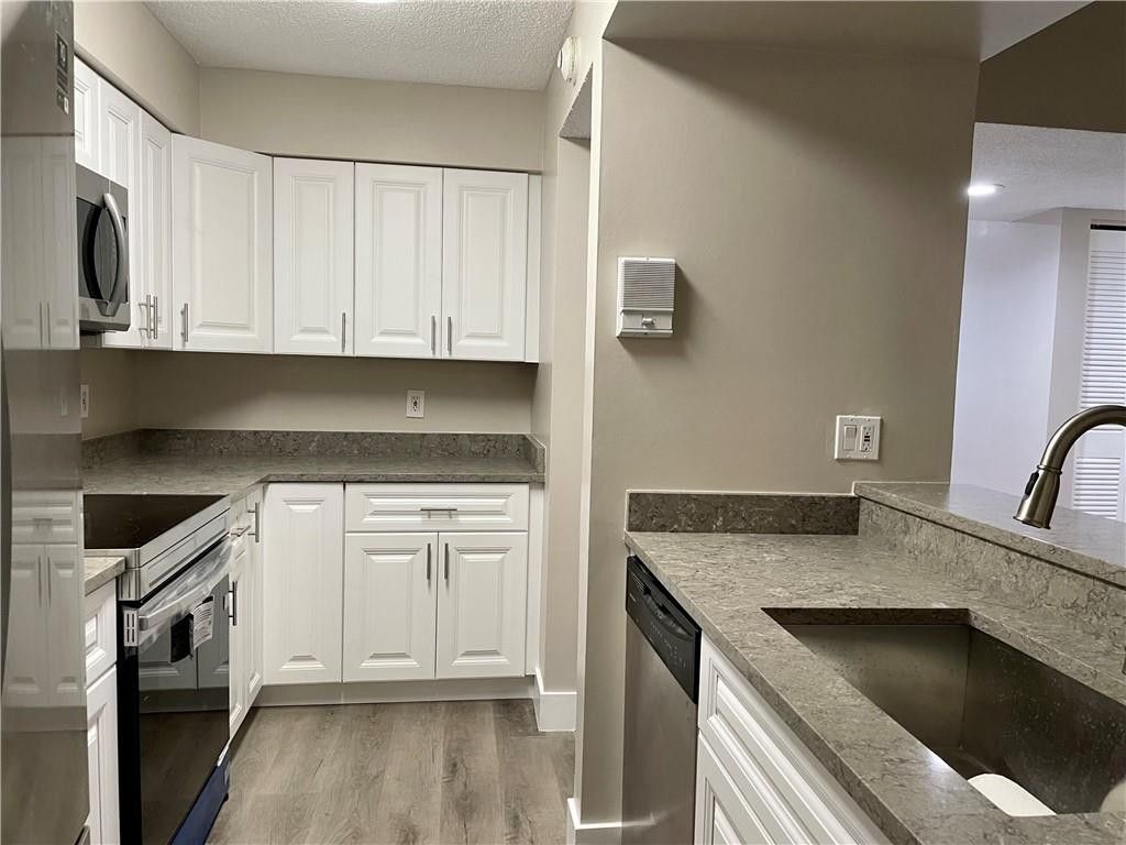 1674 NW 81st Way, Unit 1674, Plantation, FL 33322 Photo