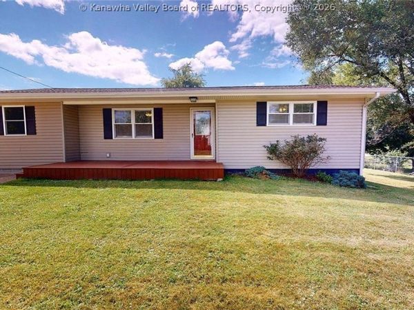 41 David Drive, Milton, WV 25541