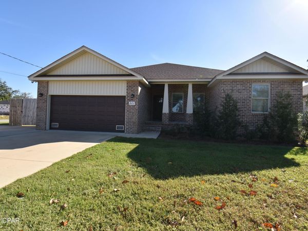 501 W 3rd Street, Lynn Haven, FL 32444