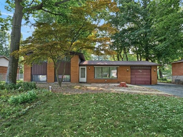 526 Sharon Drive , Rochester, NY 14626
