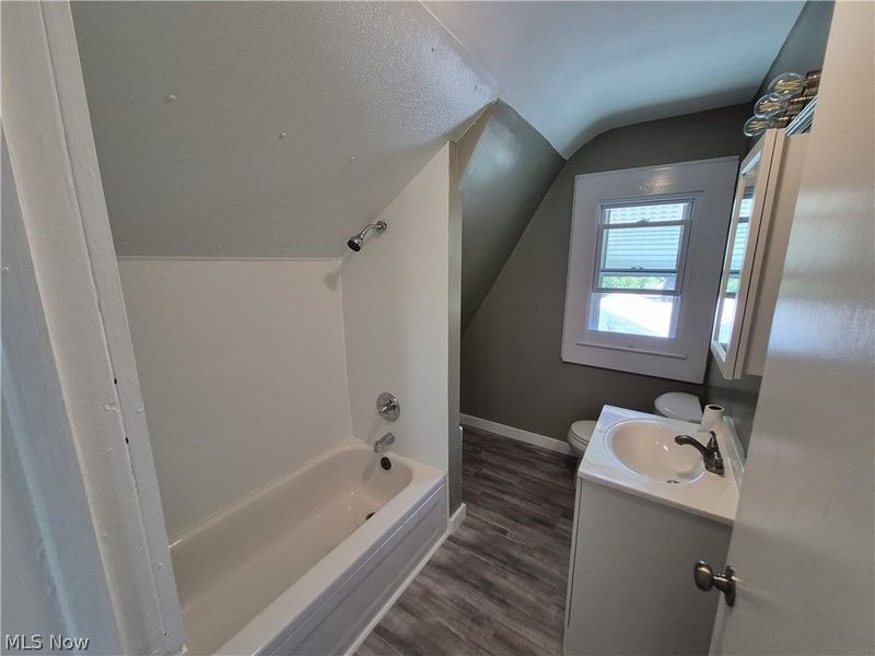 2095 W 103rd Street , Cleveland, OH 44102 Photo 11