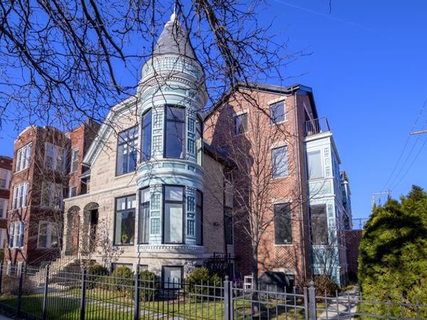 1418 W Addison Street , Unit 102, Chicago, IL 60613