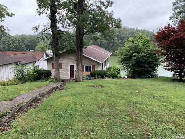 1005 NORTHWOOD Drive, Galesburg, IL 61401