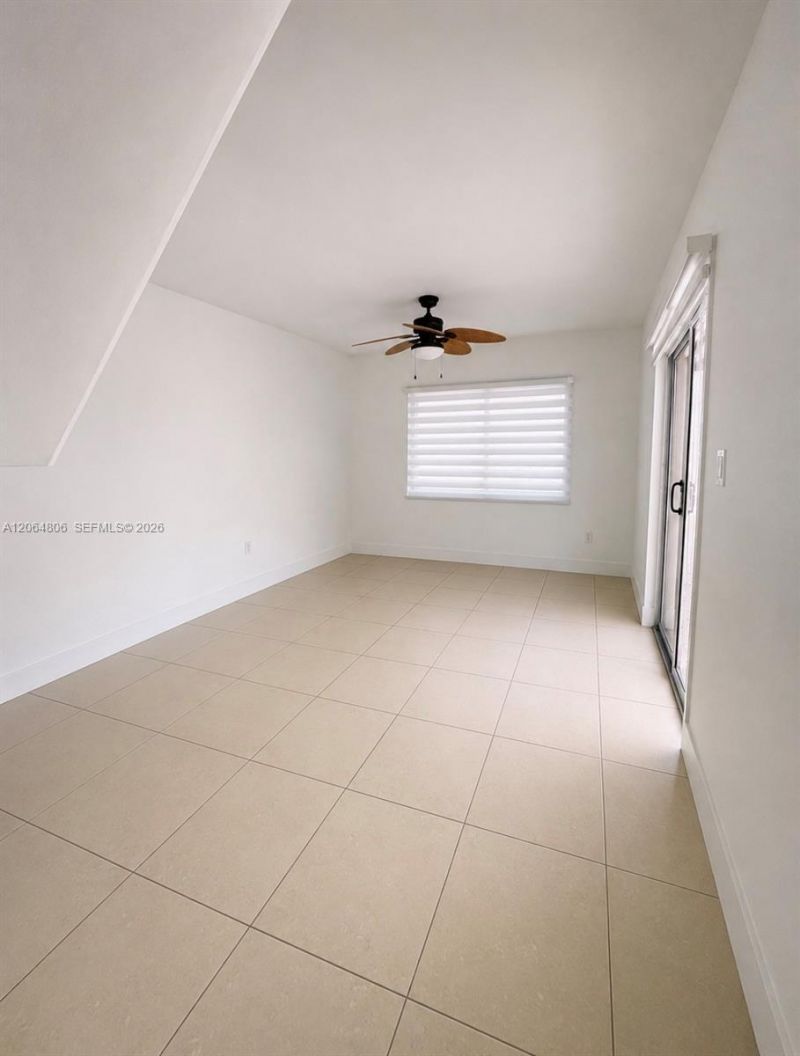 14327 SW 97th Ln, Miami, FL 33186 Photo